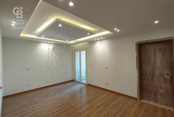 8404615 - Property Image 3