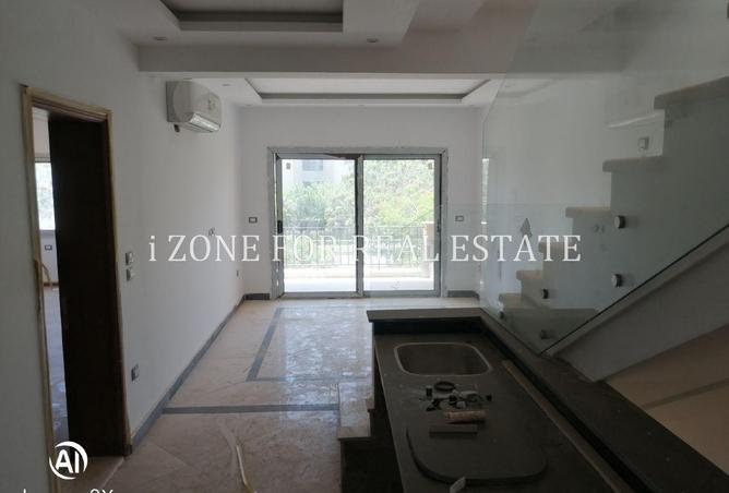 8518708 - Property Image 2