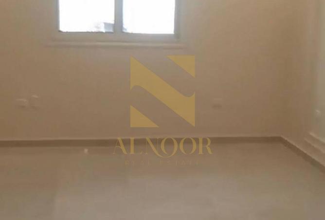 7940798 - Property Image 2