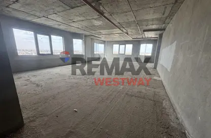 Office Space - Studio - 1 Bathroom for sale in The portal - Beverly Hills - Sheikh Zayed Compounds - Sheikh Zayed City - Giza Office Space - Studio - 1 Bathroom for sale in The portal - Beverly Hills - Sheikh Zayed Compounds - Sheikh Zayed City - Giza