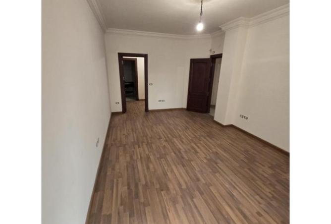 8003308 - Property Image 3