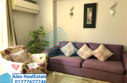 شقة - 2 غرف نوم - 1 حمام للايجار في ميدان سموحة - سموحة - حي شرق - الاسكندرية