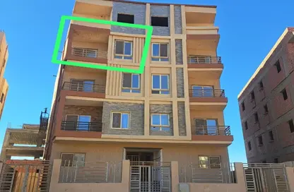 Apartment - 3 Bedrooms - 3 Bathrooms for sale in New Narges - New Cairo City - Cairo