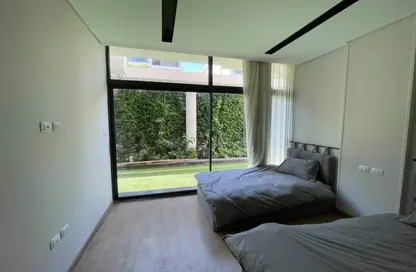 Apartment - 2 Bedrooms - 2 Bathrooms for sale in Lake View Residence - 5th Settlement Compounds - The 5th Settlement - New Cairo City - Cairo