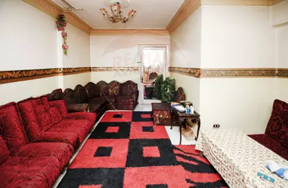 شقة - 2 غرف نوم - 1 حمام للبيع في السرايا - سيدي بشر - حي اول المنتزة - الاسكندرية
