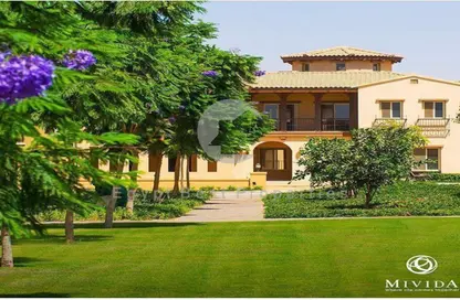 Villa - 3 Bedrooms - 5 Bathrooms for sale in Mivida - 5th Settlement Compounds - The 5th Settlement - New Cairo City - Cairo