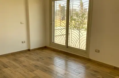 Apartment - 2 Bedrooms - 1 Bathroom for sale in Janna 2 - Sheikh Zayed Compounds - Sheikh Zayed City - Giza