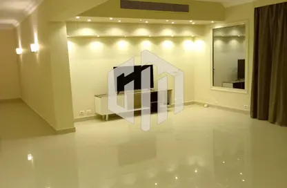 Apartment - 3 Bedrooms - 3 Bathrooms for rent in Katameya Heights - El Katameya Compounds - El Katameya - New Cairo City - Cairo