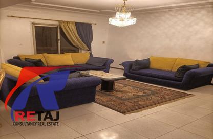 Apartment - 3 Bedrooms - 2 Bathrooms for rent in Ibn Ketebaa St. - Al Hadiqah Al Dawliyah - 7th District - Nasr City - Cairo