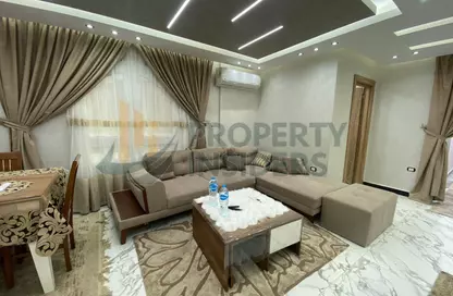 Apartment - 3 Bedrooms - 3 Bathrooms for rent in Nablus St. - Mohandessin - Giza