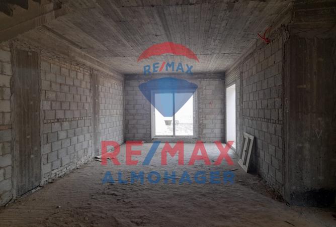 8041585 - Property Image 2