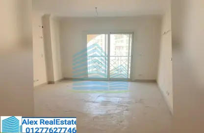 شقة - 3 غرف نوم - 2 حمامات للايجار في في صوارى - ووترفرونت - صوارى - كمبوندات الاسكندرية - الاسكندرية