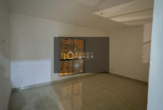 8022056 - Property Image 2