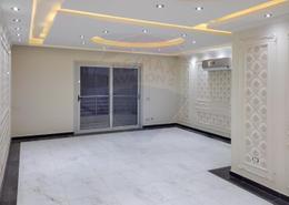 Apartment - 3 bedrooms - 3 bathrooms for للايجار in Al Geish Road - Laurent - Hay Sharq - Alexandria