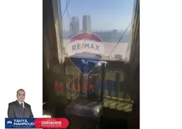 شقة - 3 غرف نوم - 3 حمامات للبيع في شارع احمد حشمت - الزمالك - القاهرة