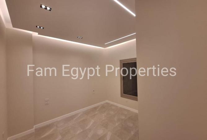 8439177 - Property Image 3
