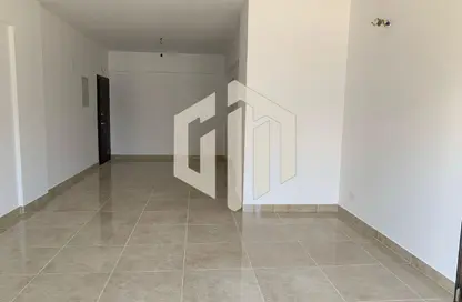 Apartment - 3 Bedrooms - 2 Bathrooms for rent in Moon Residences - Fifth Square - The 5th Settlement - New Cairo City - Cairo