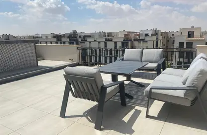 Penthouse - 3 Bedrooms - 3 Bathrooms for sale in The Courtyards - Sheikh Zayed Compounds - Sheikh Zayed City - Giza