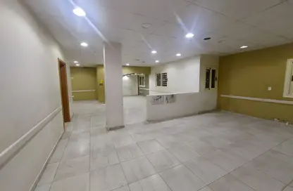 مساحات مكتبية - استوديو - 2 حمامات للايجار في ميدان الثوره - الدقي - الجيزة