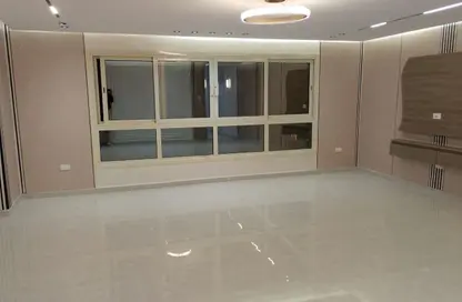 شقة - 3 غرف نوم - 3 حمامات للبيع في شارع الدقي - الدقي - الجيزة