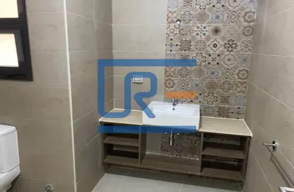 Apartment - 3 Bedrooms - 3 Bathrooms for sale in Moon Residences - Fifth Square - The 5th Settlement - New Cairo City - Cairo