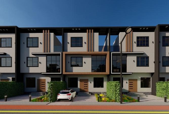 8048077 - Property Image 2