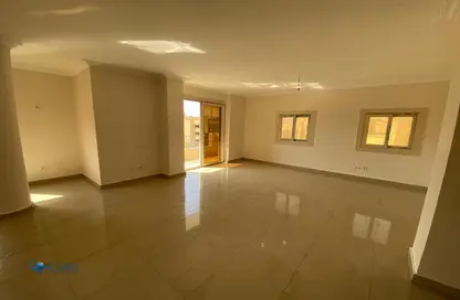 Apartment - 3 Bedrooms - 2 Bathrooms for rent in Street 12 - District 4 - The 5th Settlement - New Cairo City - Cairo