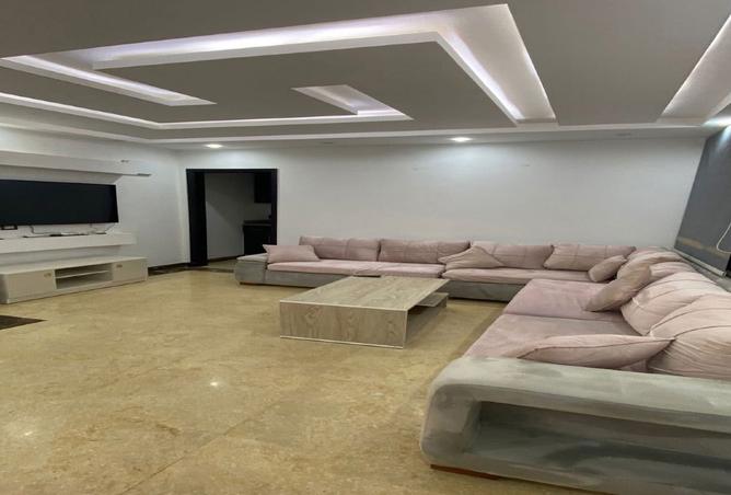 8249425 - صورة العقار 2