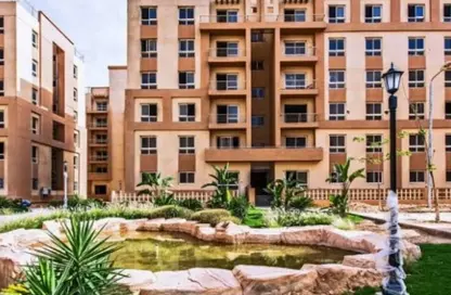 Apartment - 2 Bedrooms - 1 Bathroom for sale in Degla Gardens - Hadayek October - 6 October City - Giza