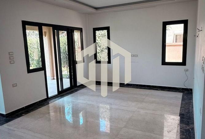 8043022 - Property Image 3