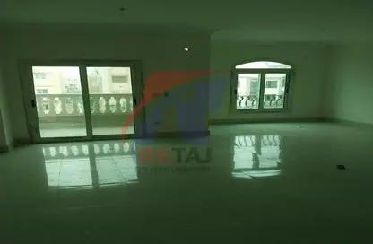 Apartment - 3 Bedrooms - 2 Bathrooms for rent in Area D - Ganoob El Acadimia - New Cairo City - Cairo