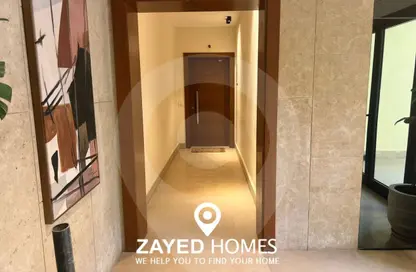 شقة - 4 غرف نوم - 3 حمامات للايجار في أو ويست - كمبوندات 6 أكتوبر - مدينة 6 أكتوبر - الجيزة
