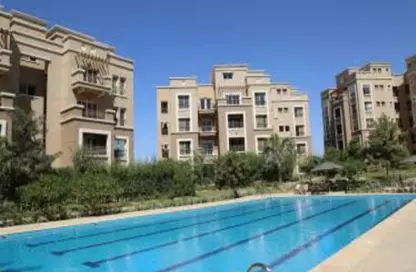 Apartment - 2 Bedrooms - 3 Bathrooms for sale in Al Katameya Plaza - The 1st Settlement - New Cairo City - Cairo