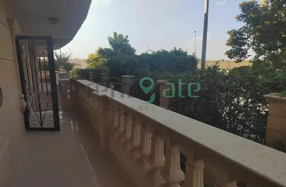 Apartment - 4 Bedrooms - 3 Bathrooms for rent in East The Academy - New Cairo City - Cairo