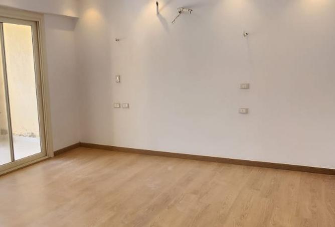 8142404 - Property Image 2