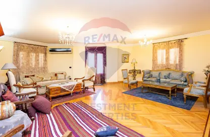 شقة - 3 غرف نوم - 3 حمامات للايجار في طريق الجيش - الأزاريطة - حي وسط - الاسكندرية