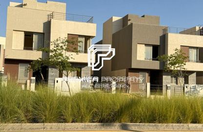 Villa - 6 Bedrooms - 7 Bathrooms for sale in Palm Hills New Cairo - 5th Settlement Compounds - The 5th Settlement - New Cairo City - Cairo