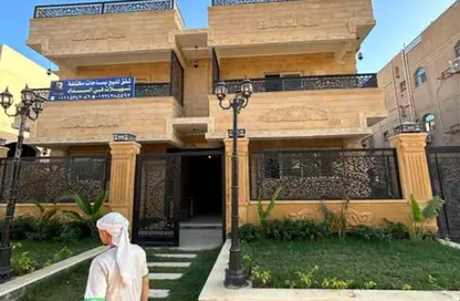 Duplex - 3 Bedrooms - 2 Bathrooms for sale in 1st Neighborhood - 3rd District West - Shorouk City - Cairo