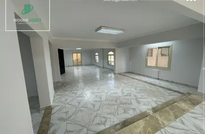 Office Space - Studio - 6 Bathrooms for rent in Street 294 - New Maadi - Hay El Maadi - Cairo