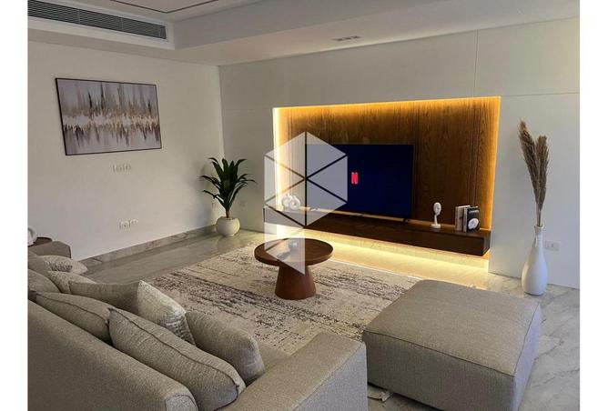 7921801 - Property Image 2
