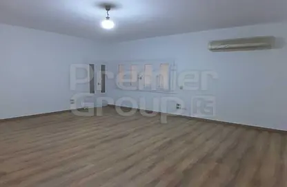 Villa - 4 Bedrooms - 3 Bathrooms for rent in Maadi Gate - Maadi - Hay El Maadi - Cairo