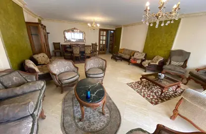 شقة - 3 غرف نوم - 2 حمامات للايجار في شارع النصر - اللاسلكي - المعادي الجديدة - حي المعادي - القاهرة شقة - 3 غرف نوم - 2 حمامات للايجار في شارع النصر - اللاسلكي - المعادي الجديدة - حي المعادي - القاهرة