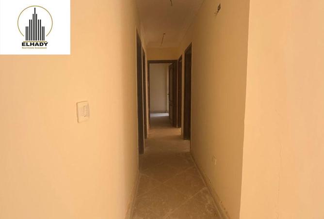 8138640 - Property Image 3