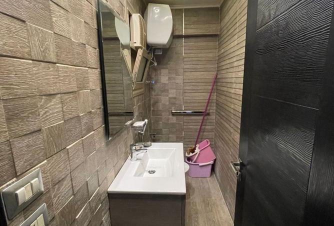 8061984 - Property Image 2