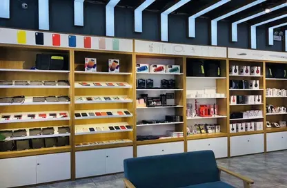 Shop - Studio - 2 Bathrooms for sale in Centrada Hub - 26th of July Corridor - 6 October City - Giza