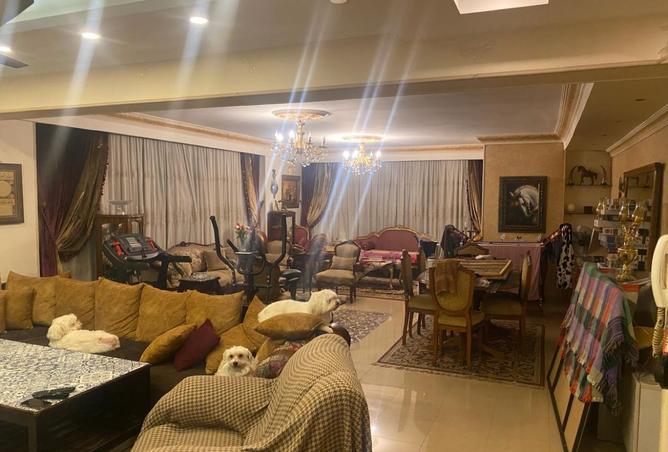 8188031 - Property Image 2