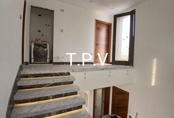 8074343 - Property Image 3