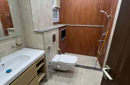 Apartment - 2 Bedrooms - 2 Bathrooms for rent in Hyde Park - New Cairo City - Cairo