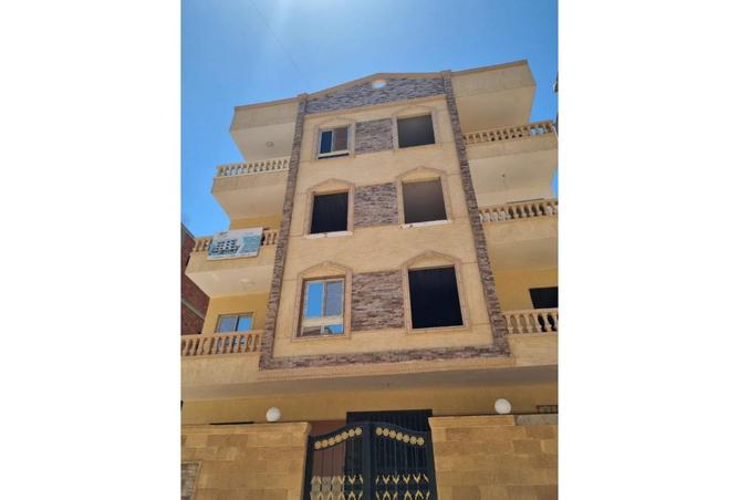 8228108 - Property Main Image