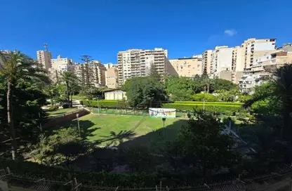 شقة - 4 غرف نوم - 4 حمامات للبيع في طريق الحرية - سابا باشا - حي شرق - الاسكندرية